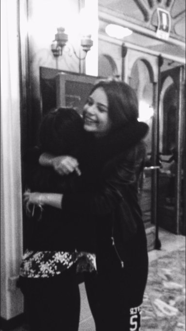 I just want to hug you all🌹 https://t.co/bXQ15MjBqM<a href="/tag/scomparsa"class="tags"><span>#scomparsa</span></a>