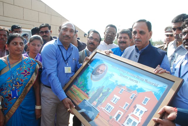 મુખ્યમંત્રીશ્રી vijayrupanibjp એ શ્યામજીકૃષ્ણ વર્માના સ્મારક 'ક્રાંતિતીર્થ' ની લીધી મુલાકાત