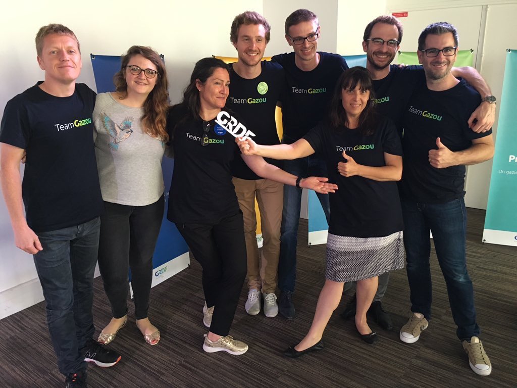 BenoistLaurence's tweet photo. 1/2 C'est l'histoire d'une team.....et de vous tous !!!! Regardez vous ..Inspirés et inspirants, motivés et enchantés ! https://t.co/IsEt7Wfqi7
