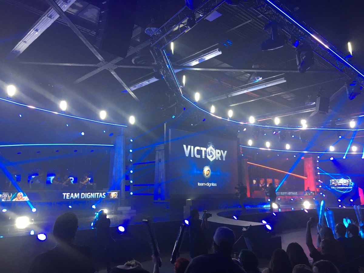 dignitas's tweet photo. #DIGHeroes is going to semis! GGS to #PleaseBuffArthas! #BlizzCon2016 https://t.co/CVGbWgYD9X