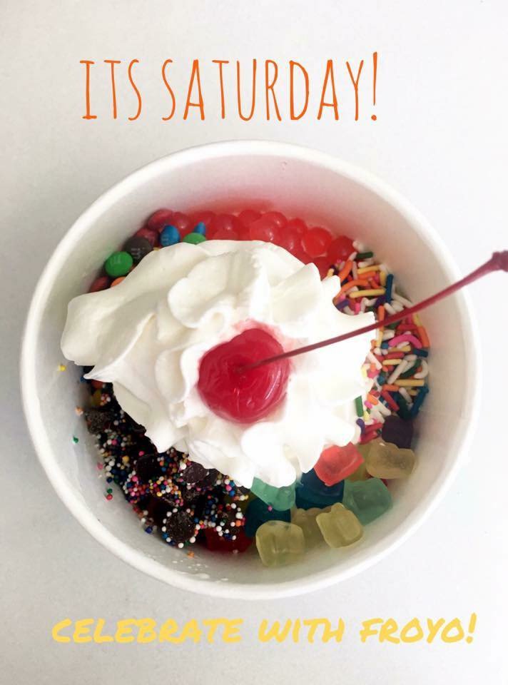 Froyocarousel's tweet photo. It's a hot day. Cool down with some Froyo, a fresh juice or smoothie. #froyoworldcarousel #hotday #cooldown #freshfruit https://t.co/xxZoeIvJcj