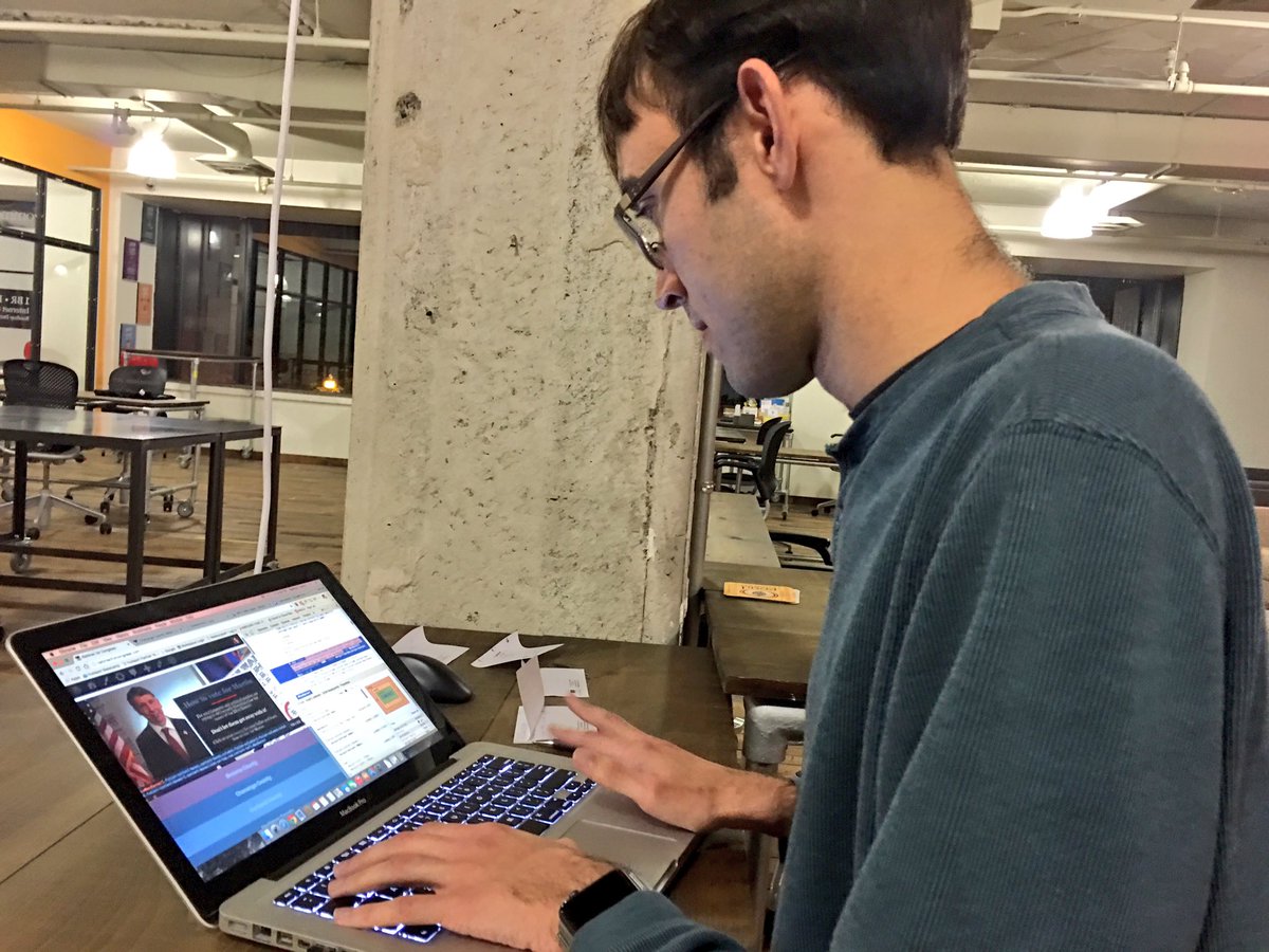 StartFastCODE's tweet photo. #StartFastCODE students are late night #coding @SyracuseCoworks - picked up a few tricks myself tonight. Thanks @teckno101 !! https://t.co/eXa7TUZMdJ