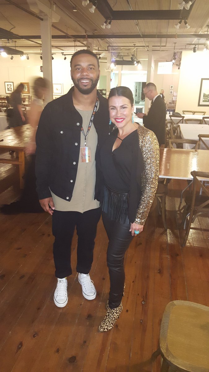 RachelBaribeau's tweet photo. So honored that I get to represent @KevinTurner_NFL in this life.Tom. #climbforKevin premieres #scff2016.@TajhB10 #fewthingsillmissagamefor https://t.co/5faSPPsI3O