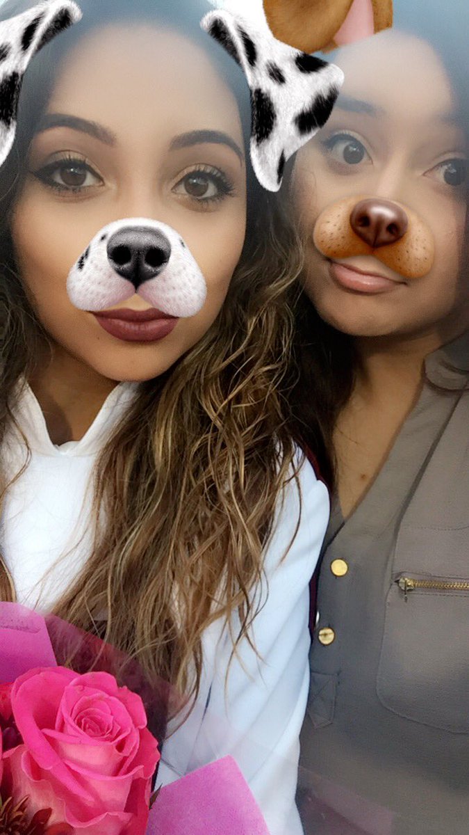 ArelyAG_'s tweet photo. I got the most perfect human being as a little sister! 💖 #SeniorNight #CO2017 #WhyIsSheSoPretty? https://t.co/qmFTlE1AuQ