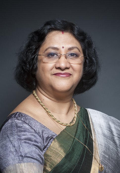 TheOfficialSBI's tweet image. SBI Chairman, Ms Arundhati Bhattacharya has yet again bagged top spot in  ‘Fortune India’s 50 Most Powerful Women in Business 2016’ list.