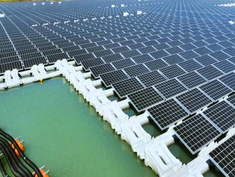 PowerInfoToday's tweet photo. #Etrion Announces Completion of 24.7 MW Solar Park in Japan.!!
https://t.co/Uh5TQlWZbO
#solarenergy #powerinfotoday #power #internetMeet https://t.co/Y3RlNsKvag