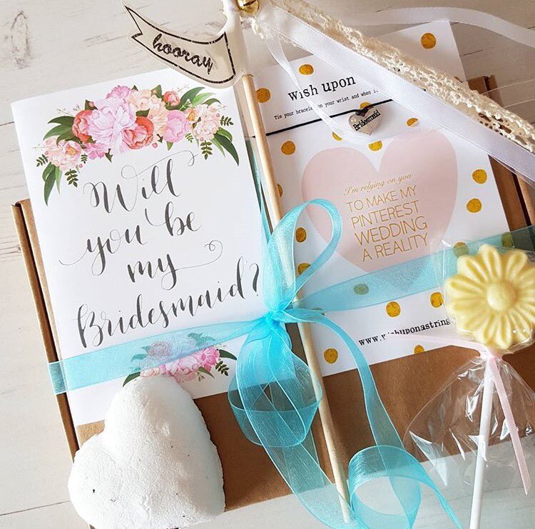 We absolutely ADORE these awesome treat boxes by <a href="/treatboxuk/">TreatBox</a> 💌 Create your own at treatboxuk.com