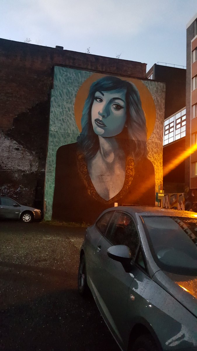 Highheeledlady's tweet photo. Belfast captured #streetart #streetartbelfast @AdamTurks https://t.co/eNh6eMKDcQ