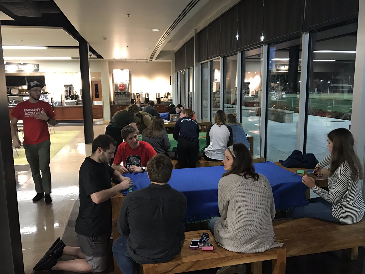 GonzagaNRHH's tweet photo. Making blankets for the House of Charity in Hemmingson! #service #NRHH #GoZags Thanks for joining us for this special event! #spikenites https://t.co/NrGrBsDByZ