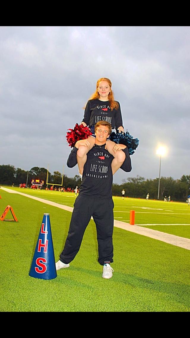 Kayeluvscats's tweet photo. Today was so fun! And WE WON!! Congrats to the football team!!! 🏈❤️ #Playoffs #playoffbound #mustangs https://t.co/4vWp9CaPTh