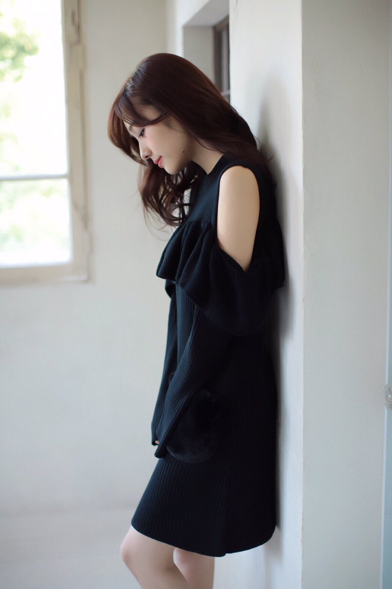 Maeda_Nozomi's tweet photo. evelyn × 前田希美 コラボ商品第六弾。

Black×Black。

#欲しいって思った人RT https://t.co/yxTZOcz5h0