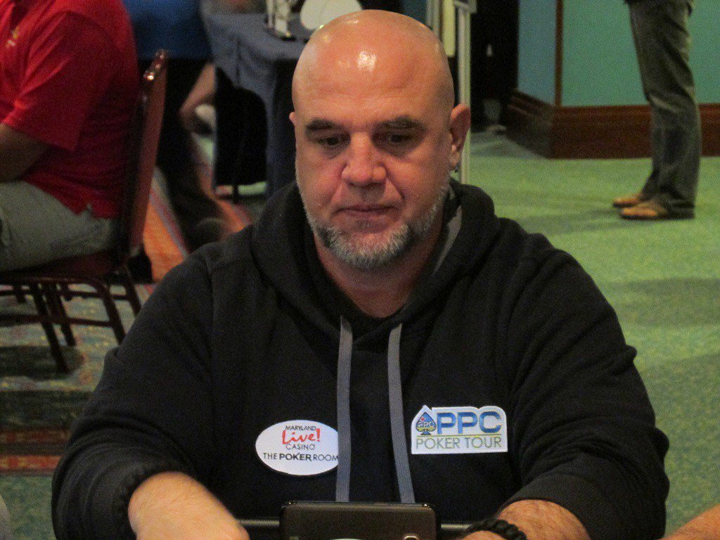 PPCPokerTour's tweet image. Main Event Day 1A: Play Ends, James Sloat Leads Flight @HiltonAruba #PPCARUBA16 #PPCSeason4 ppcpokertour.com/2016/11/05/mai…