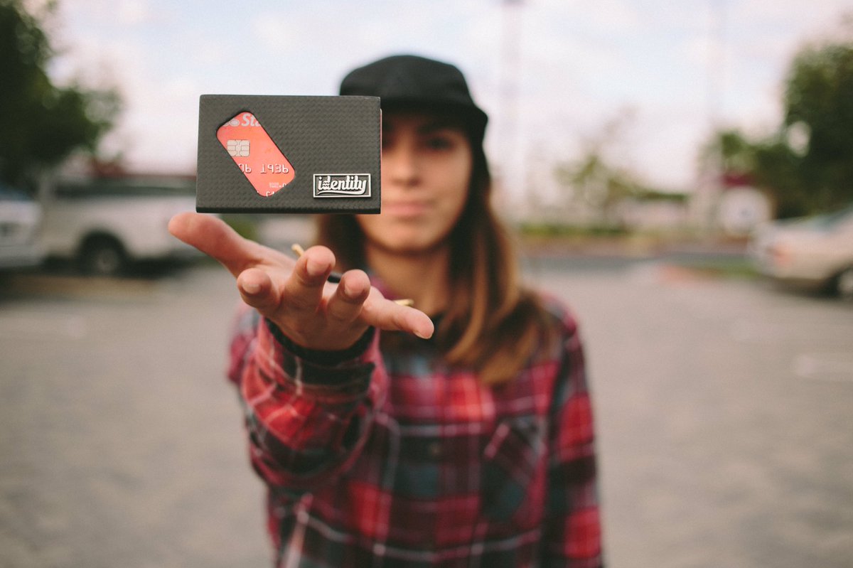 IDENTITYWALLETS's tweet photo. @omgimchelsea got the IDENTITY Wallet on lock. She is one of the raddest skaters and nicest people out there. #carryless https://t.co/uz0I7djLGh