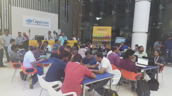 tosunilgupta's tweet image. , We were amazed by the dedication of #TechChallenge3 finalists - coding while listening to live #music!