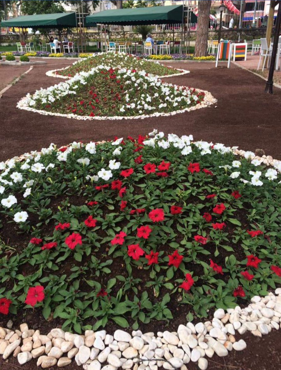 Keyifli bir cumartesi geçirmeniz için sizleri Dokuma Park'a bekliyoruz. <a href="/HTutuncu/">Hakan TÜTÜNCÜ</a> <a href="/BasriCokun/">Basri Coşkun</a>