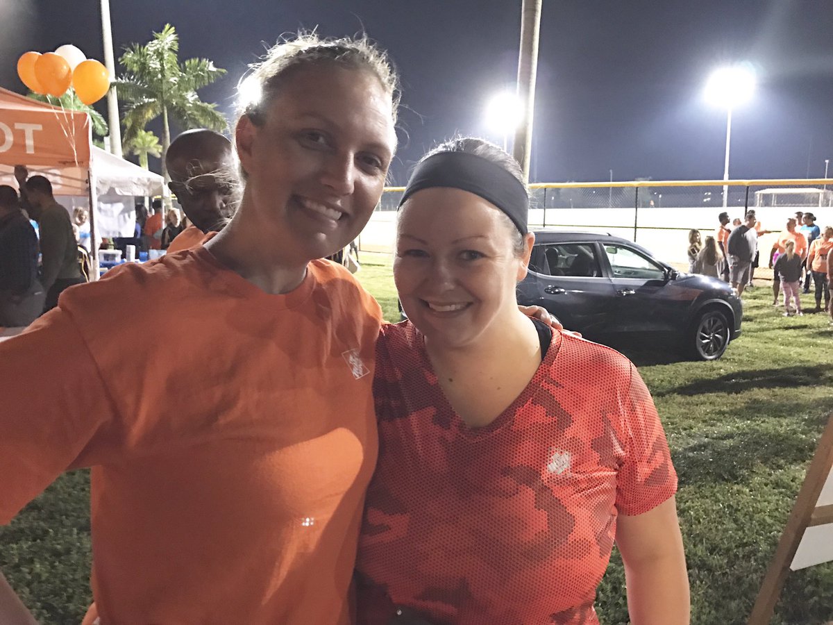 Buehlerz's tweet photo. #stepsforsos #sosflorida #HomeDepot 5k walk/run 🏃 https://t.co/8CNmDkFift