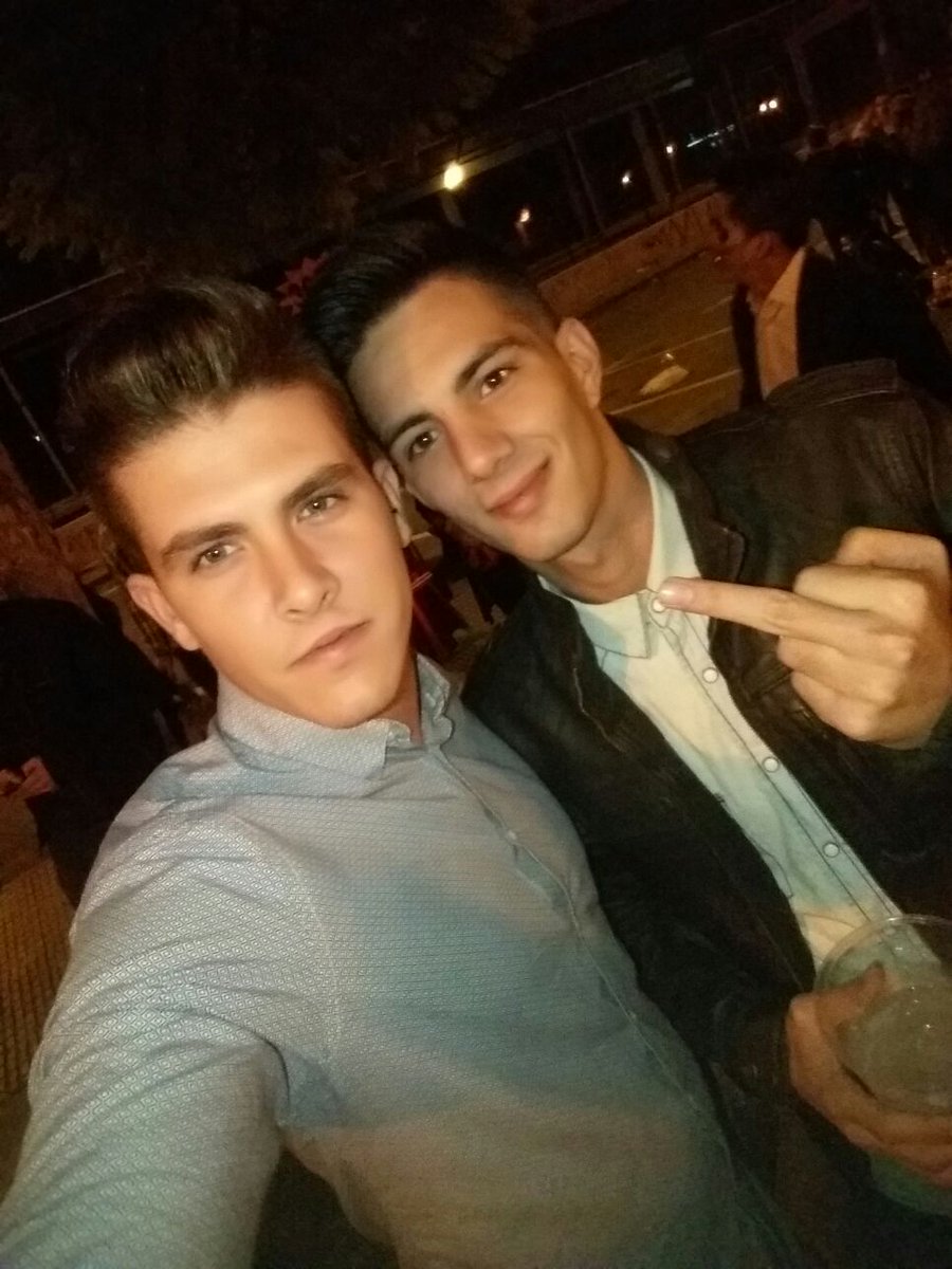 ivan_serri's tweet photo. Halloween, noche de brujas! https://t.co/C6zUrp0OVI