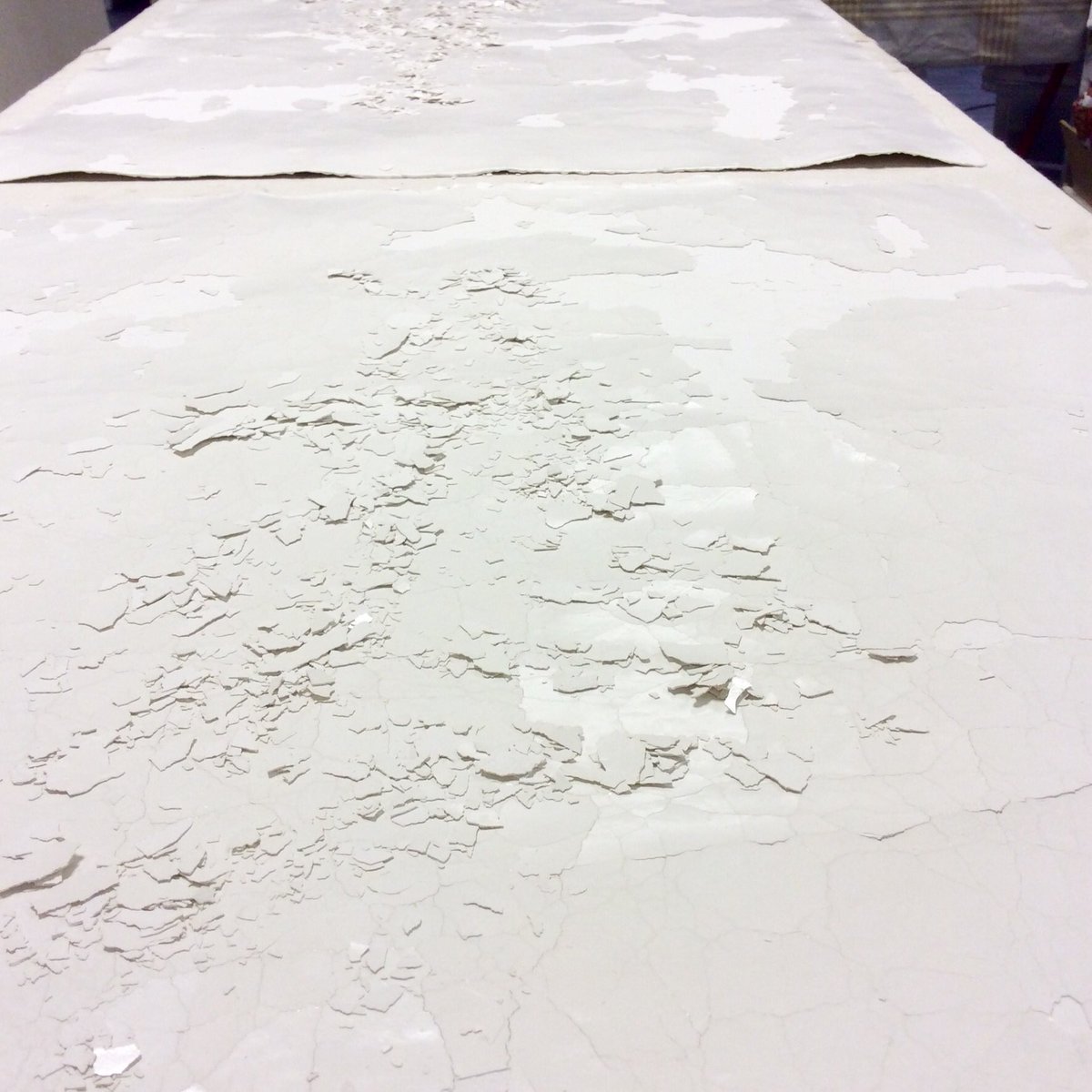 SusanGunnArtist's tweet photo. #potd
Salvedge I &amp; II 2016
#workinprogress &amp; now showing @FairhurstArt #gesso #goldleaf #marbledust #embracing the #flaws #art #philosophy https://t.co/ULwJ5Ox7fJ