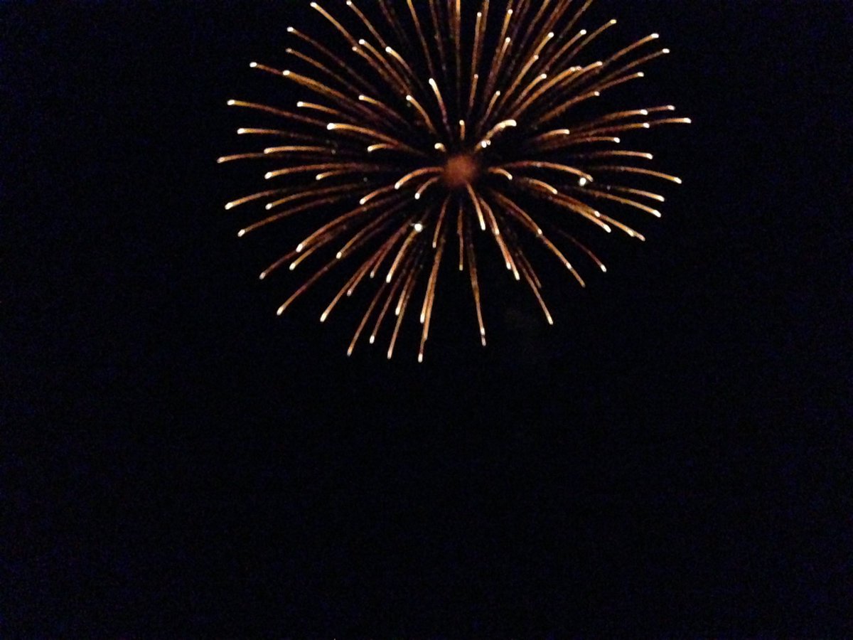 This photo is for <a href="/bearsdenmusic/">Bear's Den</a> because you guys make my heart explode! 😉