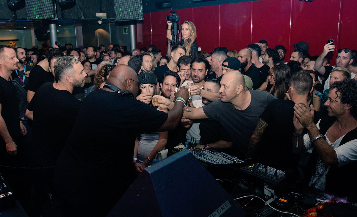 ibizafilmcrew's tweet photo. 11.30am Monday morning shots with a few DJs at the @SpaceIbiza closing #ibiza #spaceclosing #27spaceibiza #DJs https://t.co/ReAcVTJFFd