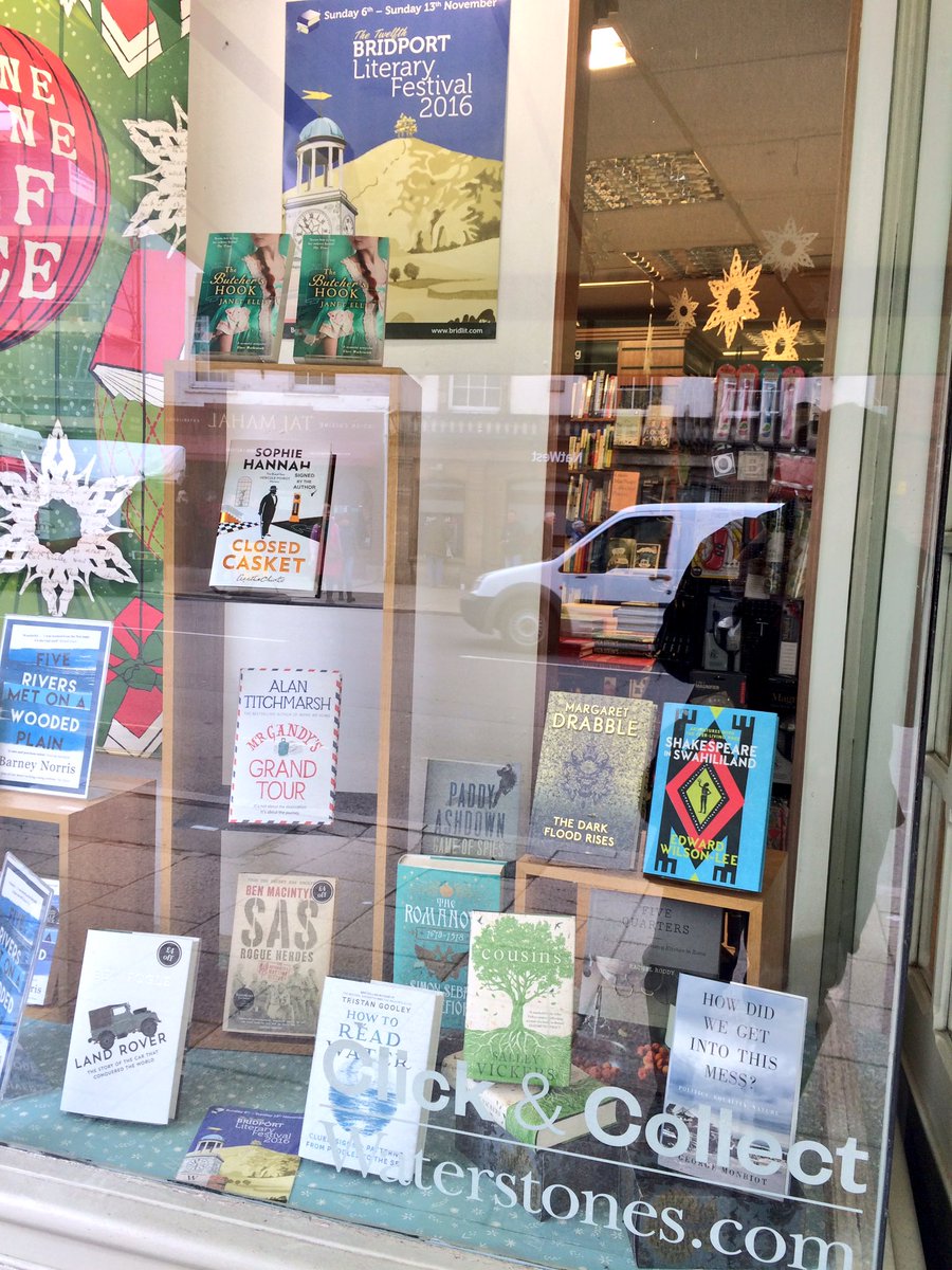 BridLitFestival's tweet photo. Window display in @WaterstonesBrid! A showcase of many #BridLit novels this year! ๐๐ https://t.co/goOj2S6Enu