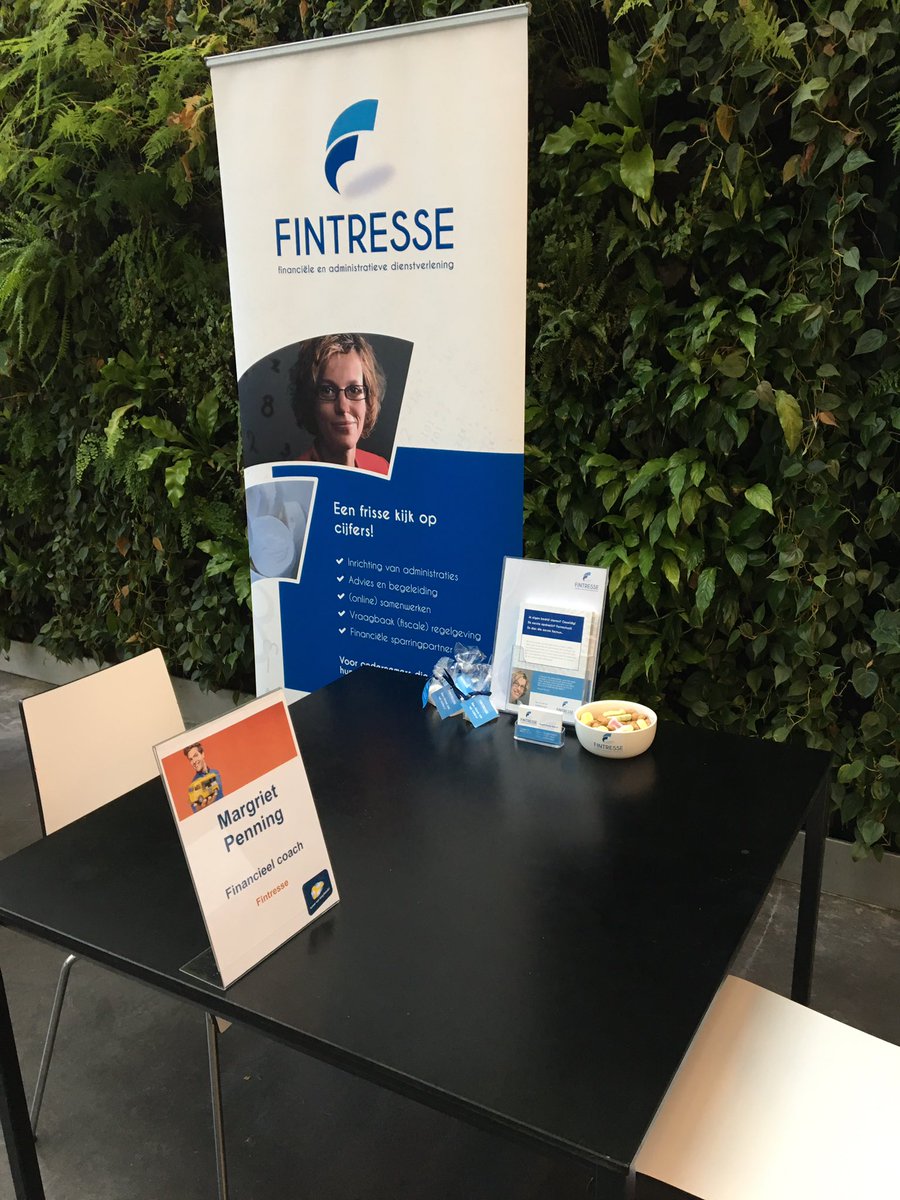 #startersdag van <a href="/KvK_NL/">Kamer van Koophandel</a> in #Zwolle. Laat de startende ondernemers maar komen !
