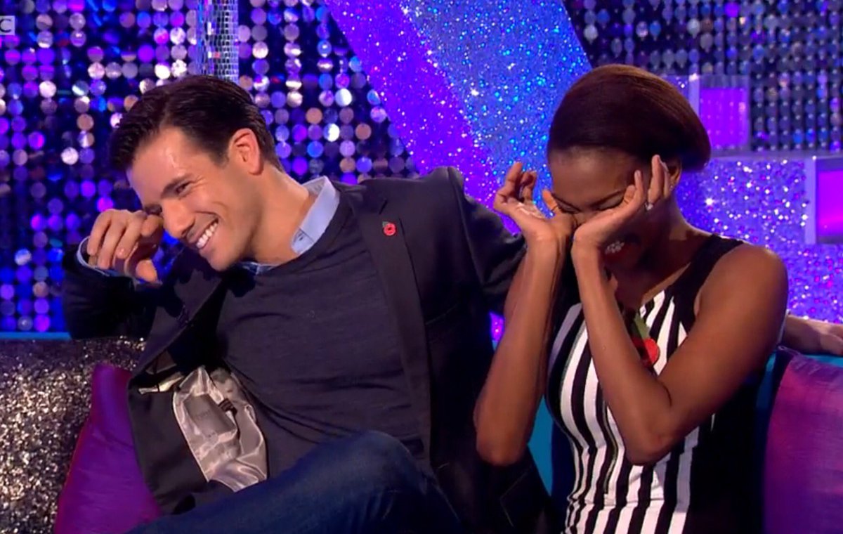 maisie_nannie's tweet photo. 💃🏾👊🏼 @OtiMabuse &amp; @dannymaconline 👊🏼💃🏾
Looks like you've had a blast in training 😂😂 #sugarpush 🙈🙈
💞 Good Luck 💞
#TeamDoti #Jive #Strictly https://t.co/ZnaSZILUPL