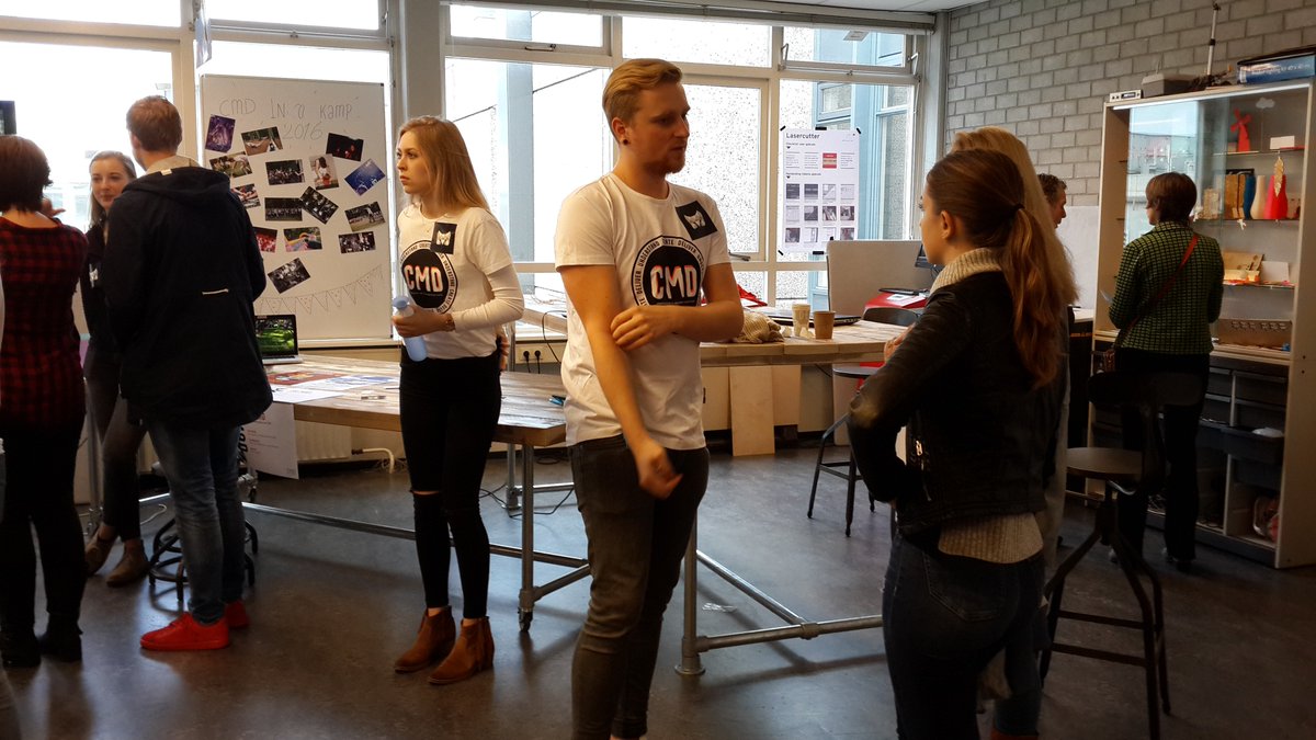 HU_FCJ's tweet photo. Meet en greet onze studenten  Communication and Multimedia Design (CMD) @HU_Utrecht #opendagHU #hufcj https://t.co/TKulfN4szR