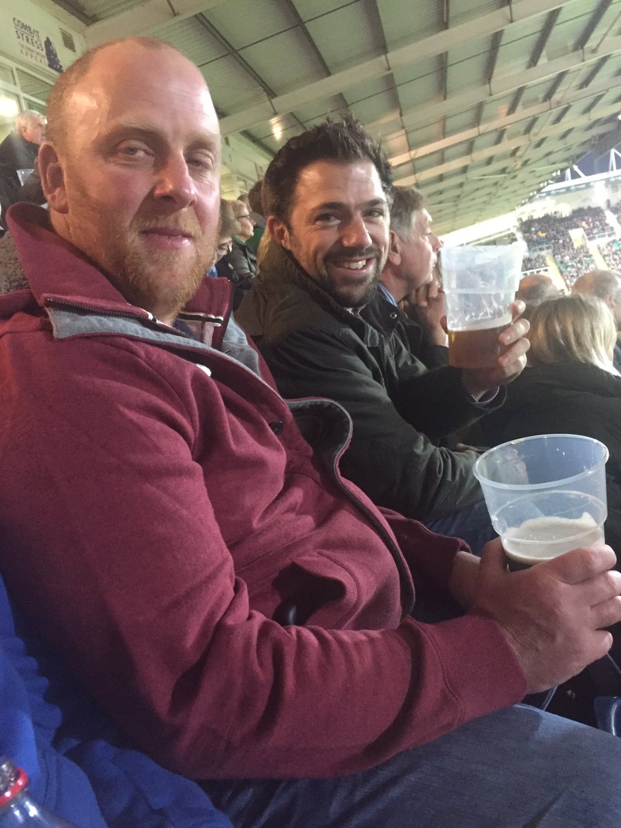 @Longmoorfarm <a href="/portwayfarms/">Mark Wood</a> ones enough!