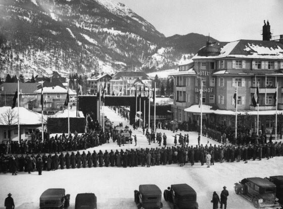 New German book on 1936 Winter @Olympics in #Garmisch. @olympics36 @SZ @insidethegames @ISOHOlympic @AroundTheRings sueddeutsche.de/bayern/olympia…