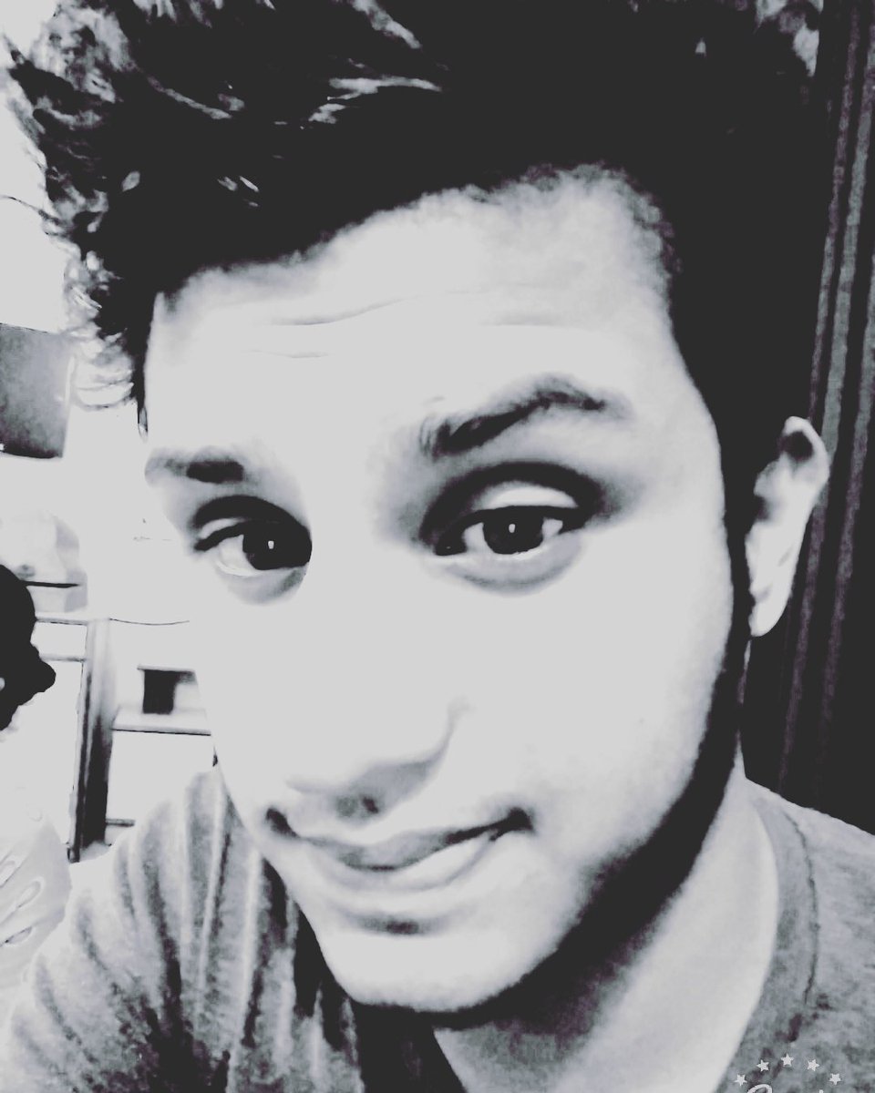 officialkhan001's tweet photo. https://t.co/9hW9tHi9CS