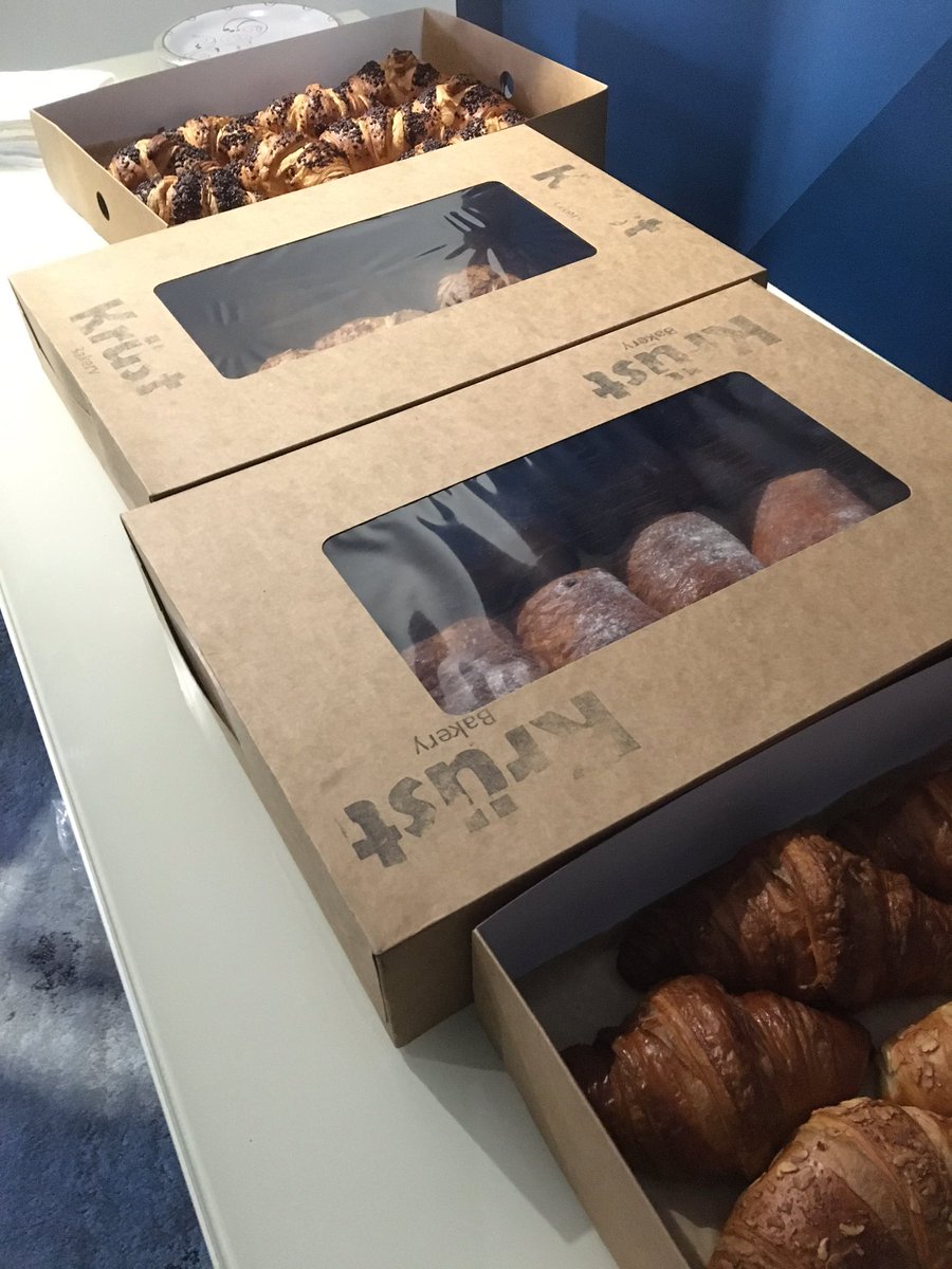 SWDubUNI's tweet photo. Breakfast this morning courtesy of @KrustBakery and @BOIstartups 🍩☕️🍴 Hustling fuel for the full day's work #StuSWDub https://t.co/QqhvqTH4DR