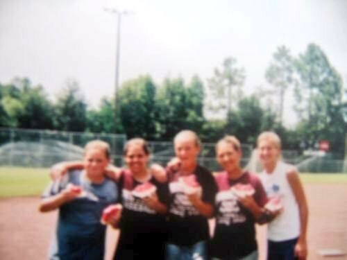 mrstricoche's tweet photo. Happy birthday Court Dawg!!!! Forever young!!! Forever friends!! Love ya!!! @CourtneyD_12 https://t.co/aiV5rPdp25