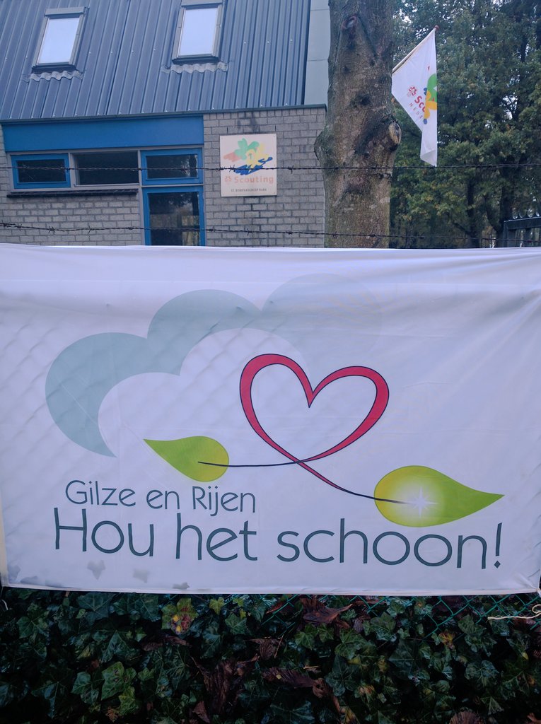 scoutingrijen's tweet photo. Rommel, Rommel en nog eens Rommel.... @NatuurwerkdagNL @scouting_nl #Rijen https://t.co/LrYa6qNkSF