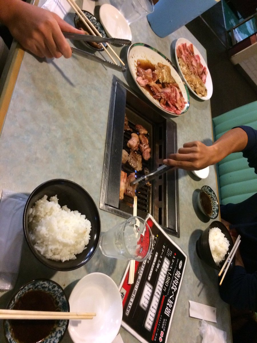 3brthirdms's tweet photo. ゆーすけ、ゆうせいご馳走様でした
スタバのドライブスルーはバイクダメですよみなさん笑 https://t.co/67We5lA5W0