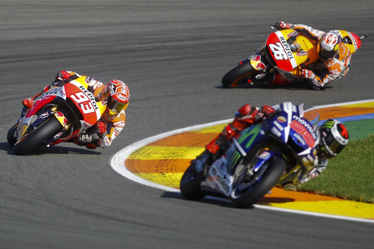 NeoMotorVal's tweet photo. #SML_MotoGP Si nos sigues, retuitea y podrás ganar una invitación doble para el #ValenciaGP en @CircuitValencia https://t.co/Pd7LpsBmTe https://t.co/67OquSbVYP