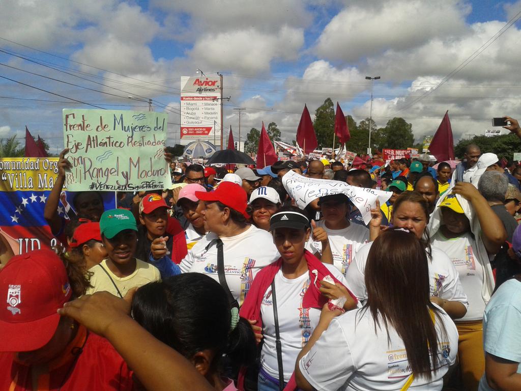 Hoy #MisionesDeBolivar Marcharemos #PorLaPaz #PorLaVida #ApoyandoANicolas Xq somos el Ejercito del Comandante y Xq #ChavezViveEnTi