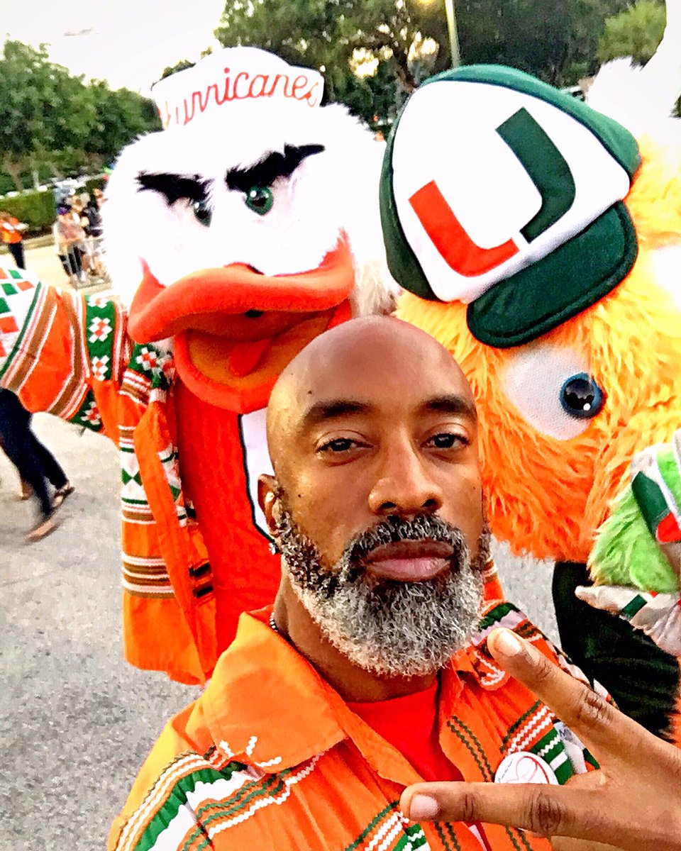 winstonwarrior's tweet photo. Me and my crew. Univ of Miami Homecoming '16 #universityofmiami #miami #gocanes #canesocial https://t.co/GFsUkWAUoJ