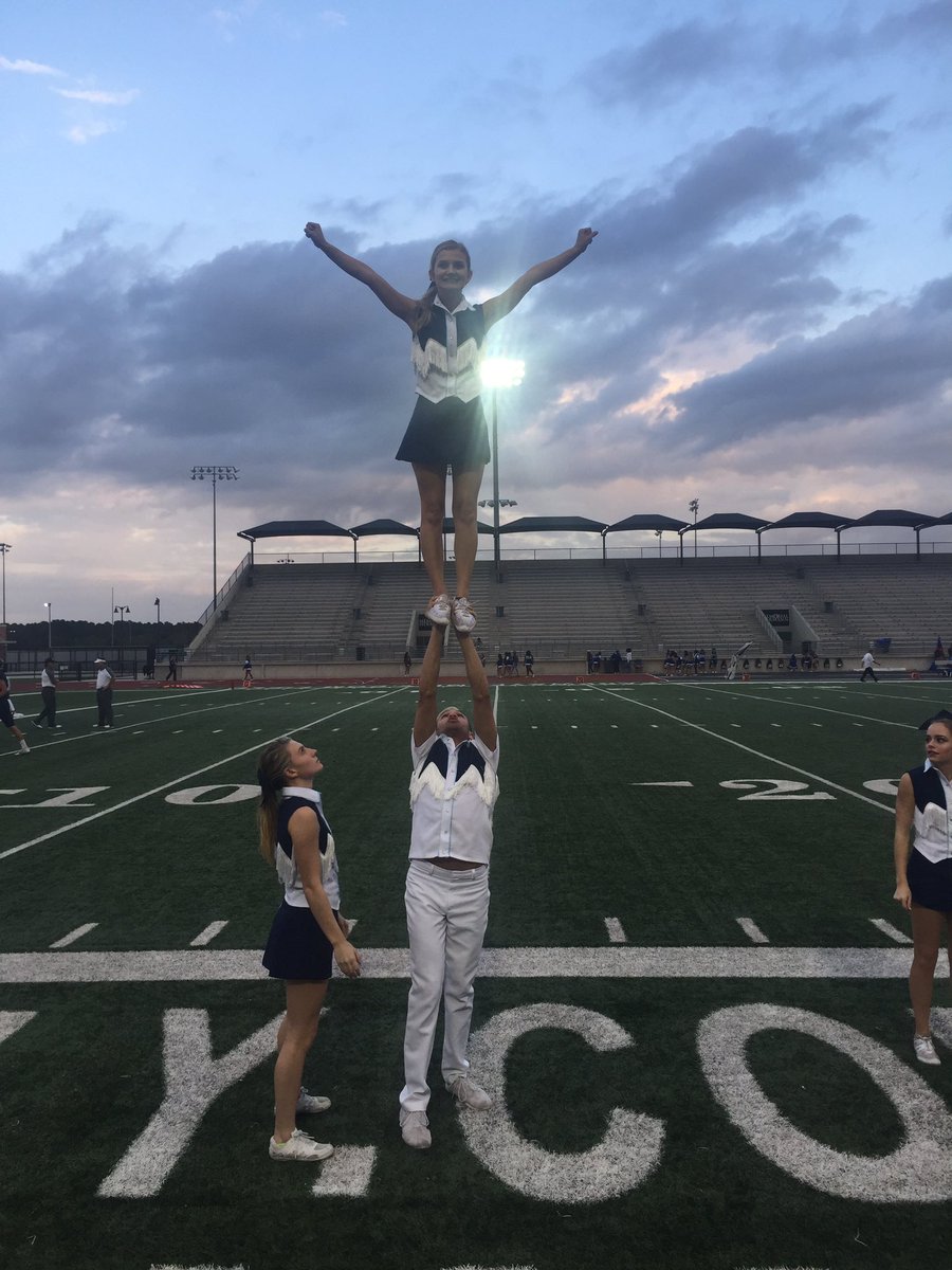 kingwood_cheer's tweet photo. @KHSMustangFBall congratulations! Playoff bound https://t.co/lelxDtAwuP
