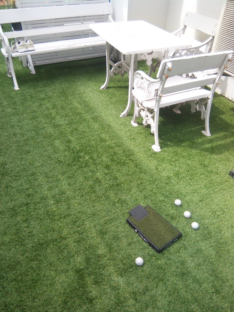 ChippingPro's tweet image. Ready for a bit of garden practice #donthavetomove #chippingpractice #changeyourshortgame