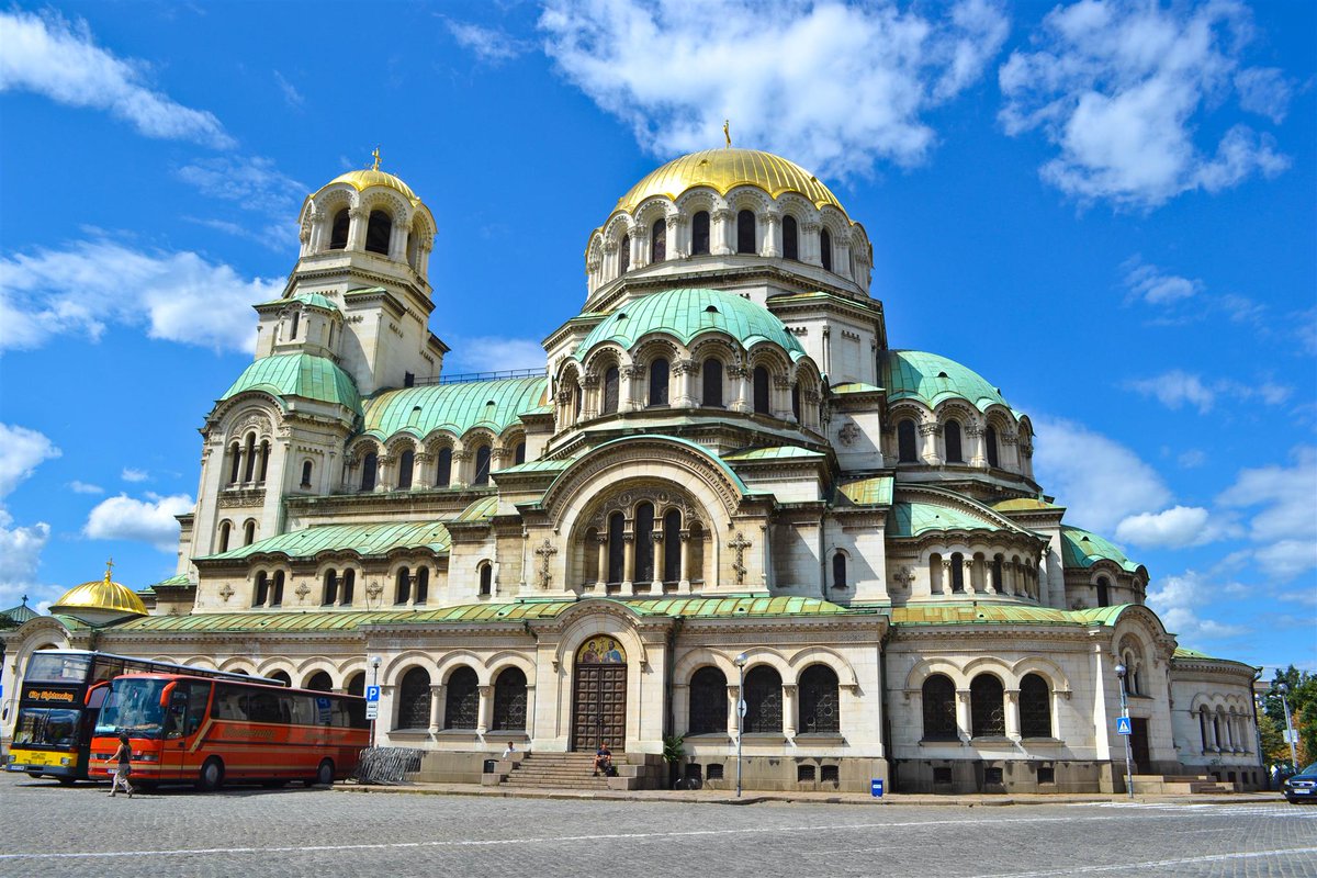 Alexander Nevsky Cathedral, Sofia, Bulgaria загрузить