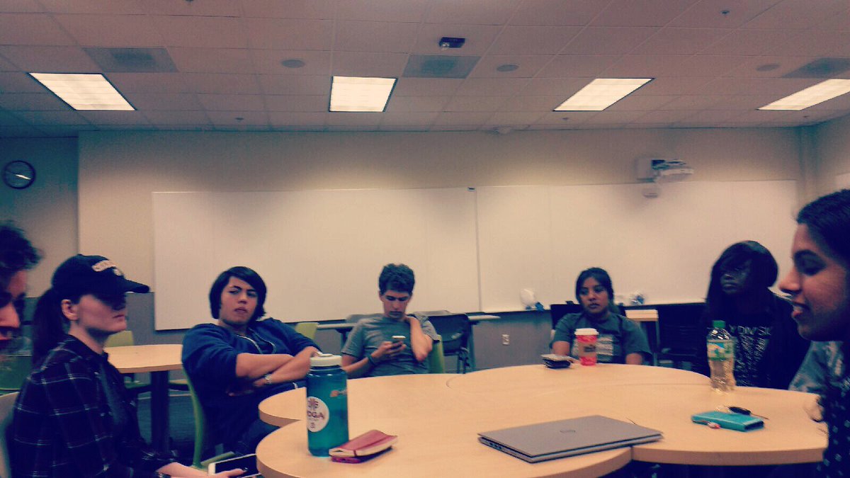 ACM_Women's tweet image. #techgirlstalks #roundtable #gettingdowntobusiness