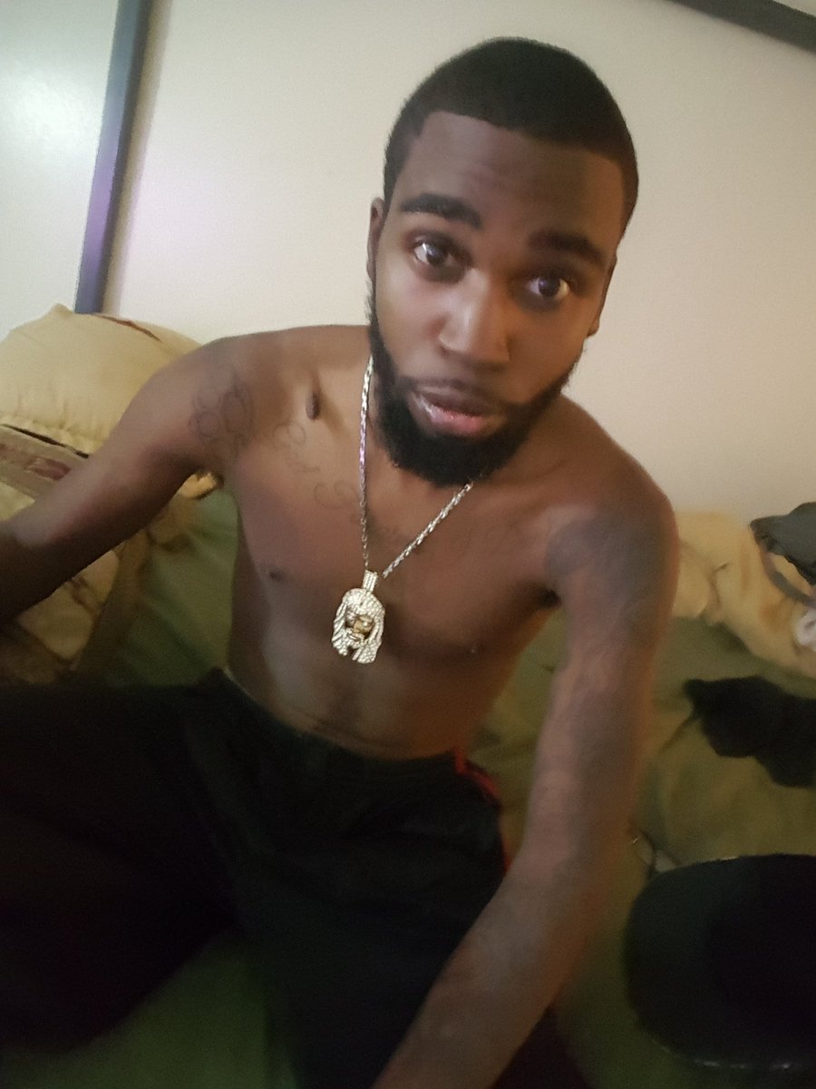 SeanTravis420's tweet photo. New to the showing off my pictures https://t.co/qaq9EN8Nhn