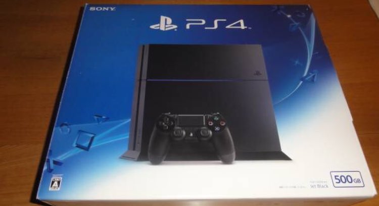 z_f1dz's tweet photo. ⚡️ＰＳ４プレゼント企画⚡️
Twitter始めて、もう社会人になるから引退記念で！プレゼント企画！！いろんな人と繋がりたい！
当選者発表？もちゃんとします！
参加方法は🍀リツイートとフォロー🍀で参加出来ます！抽選は11月11日です！それまでにリツイート＆フォローお願いします！ https://t.co/x5gvniqtcf