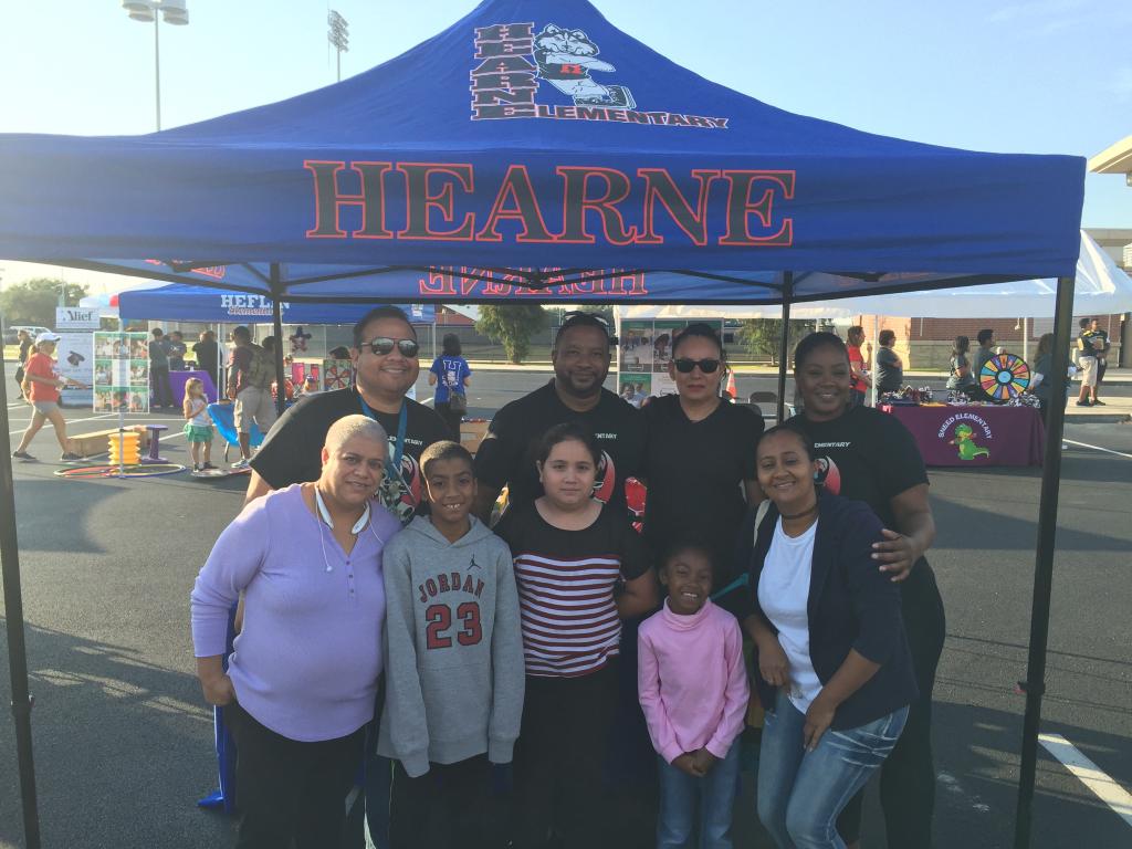 IlichRHomes_eXp's tweet photo. @hearnehusky @AliefISD #AliefProud #AliefLaunch Gorgeous day for celebrating one of the Top Workplaces in Houston with our Ps and Ss! https://t.co/VHFWHxMeBU