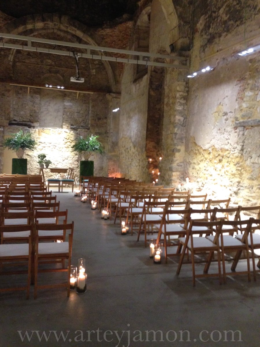 arteyjamon's tweet photo. ¡De boda! https://t.co/KJMTXJOfDe