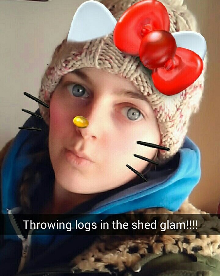 EmmaONeill1111's tweet photo. Moving never stops!! Throwing logs is  exercise!! LoL #shed #logs #preparingforwinter #winterscoming #shedglamour #fitfam https://t.co/VFOBv3XePG