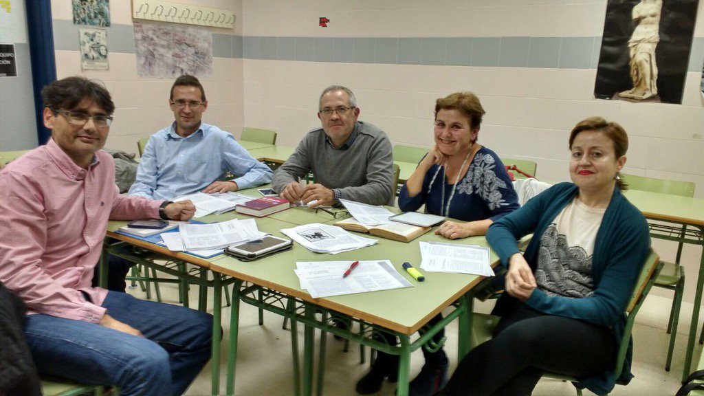 circulusgall's tweet image. II conventus circuli latini gallaeci. De Ovidii textu «Alcmena et Galanthis" et mulieris romanae partu locutum fuit.