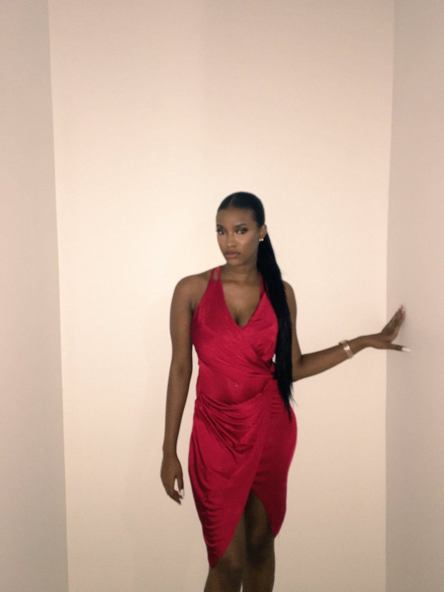 kmoniiee's tweet photo. #hoco2k12 HOW COULD YOU DO IT LIKE THAT!😍 https://t.co/LkwGZ04dA6