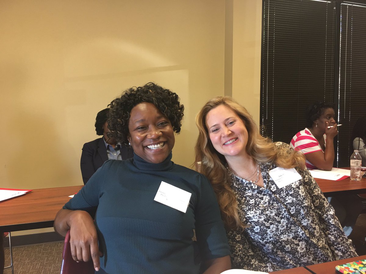 UAPRN_News's tweet photo. Dr. Tiney Ray UAPRN Vice President and Julie Hannah, FNP - C secretary of CAPRN attending the 2016 Pre - Legislative Session Workshop https://t.co/1MBAydzUnI
